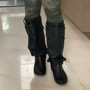 Leather black Italian boots